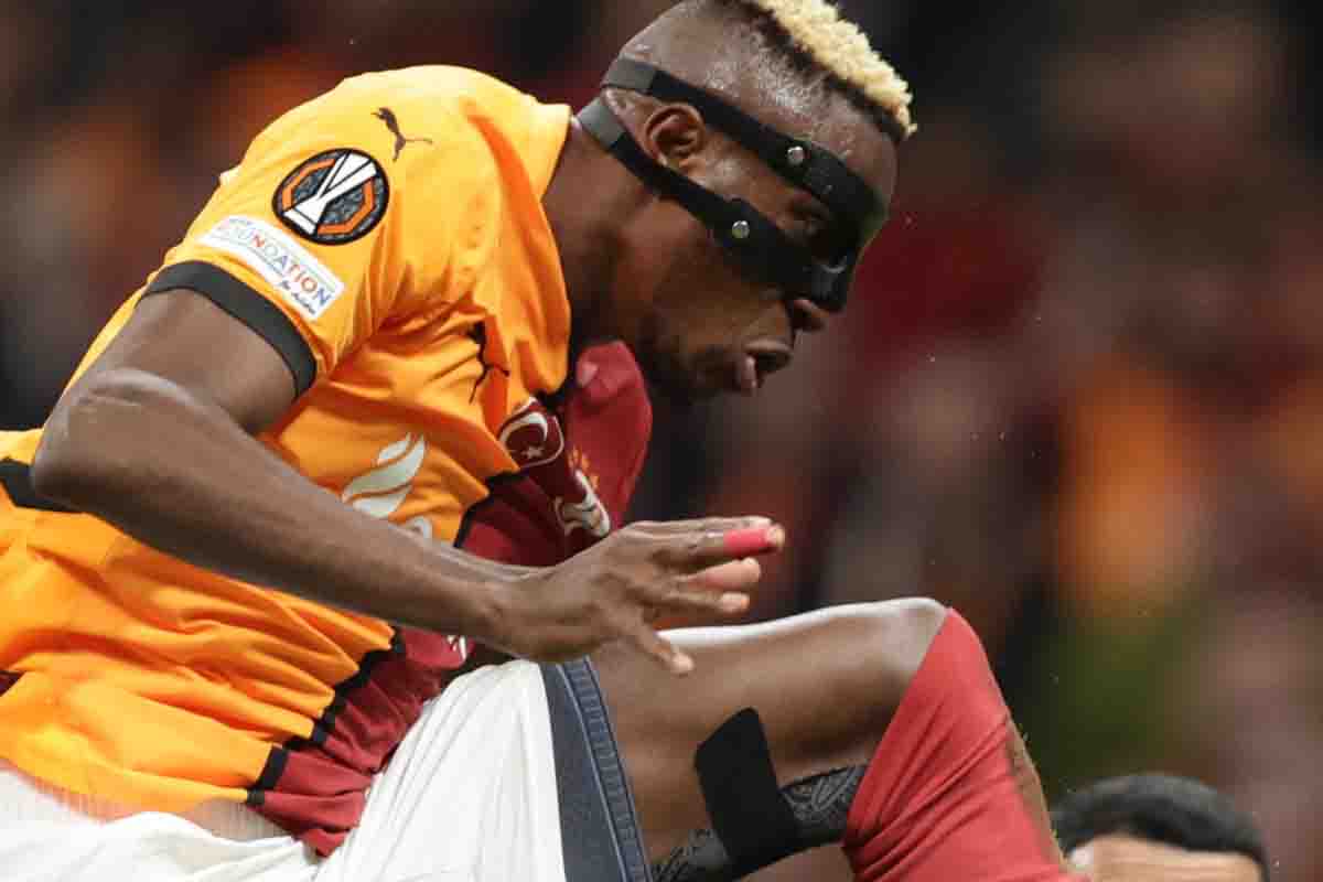 Osimhen con la maglia del Galatasaray