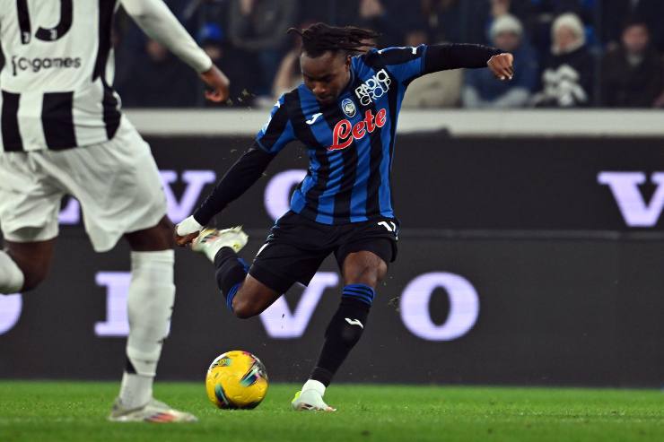 Lookman per l'attacco del futuro della Juve?